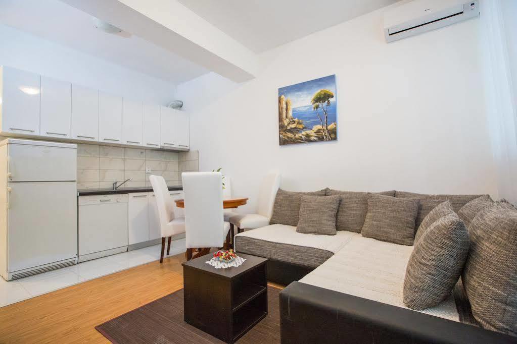 Apartmani Nika ドゥブロブニク エクステリア 写真